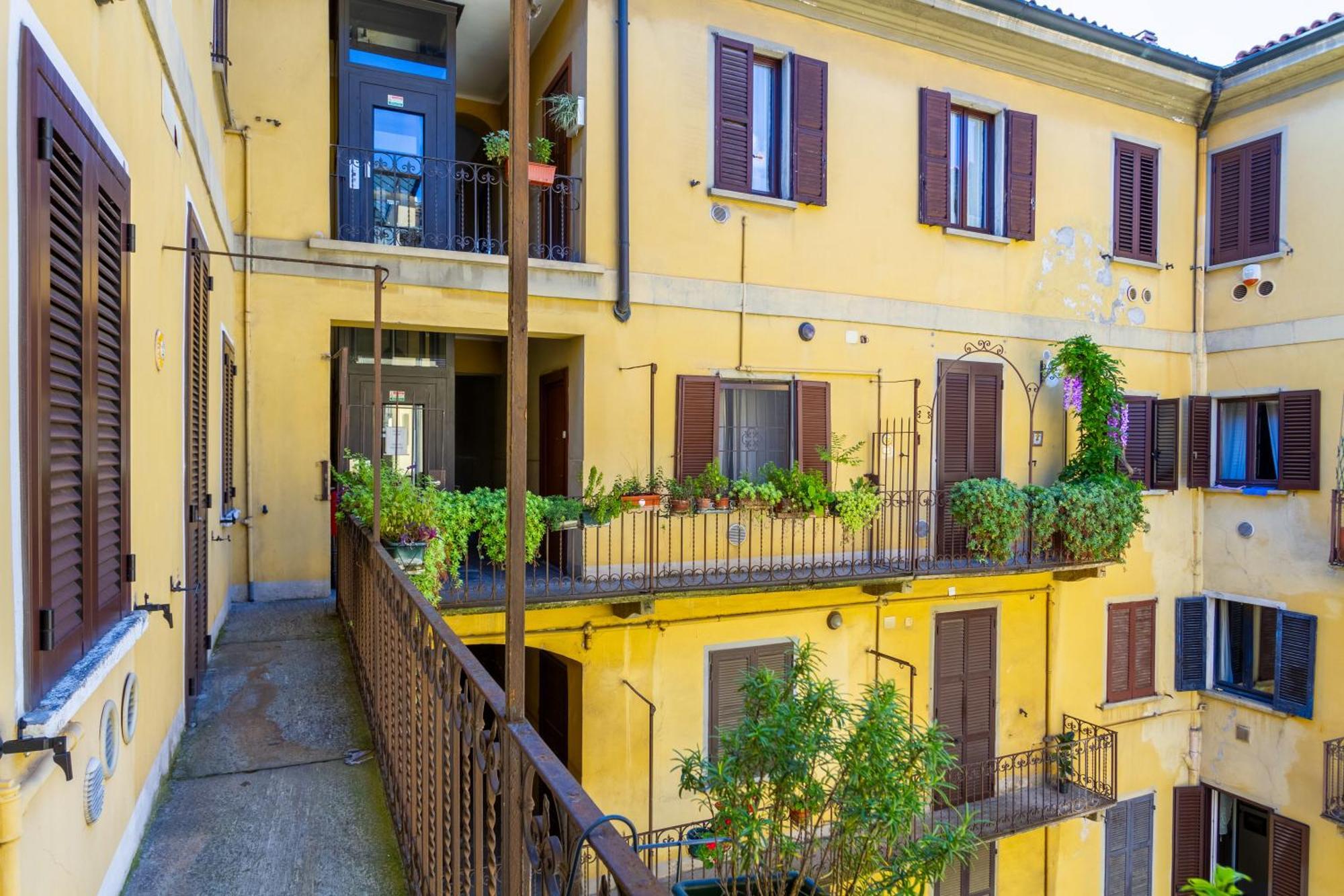 La Casa Alle Colonne - Navigliapartments Milan Exterior photo